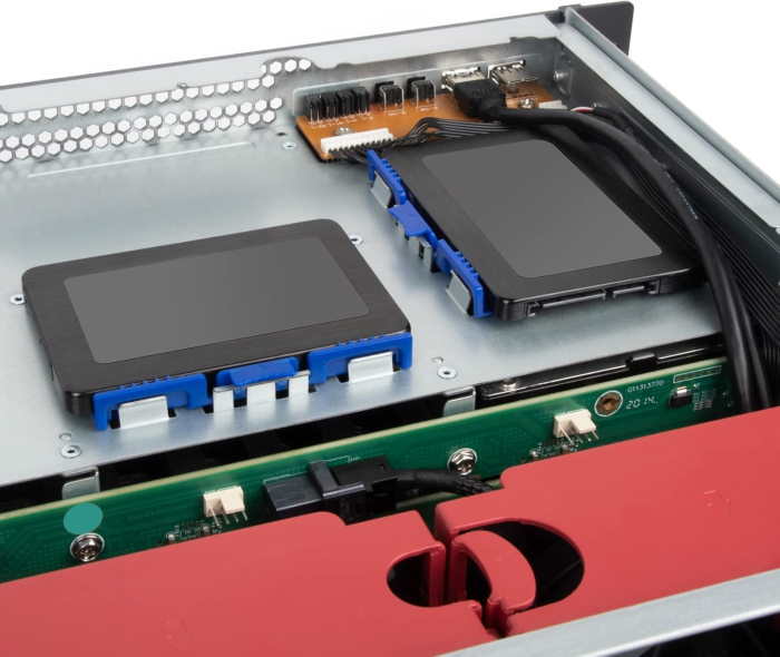 SilverStone Technology RM43-320-RS 4U 20-Bay 2.5-inch / 3.5-inch HDD/SSD rackmount Storage Server Chassis - Image 2